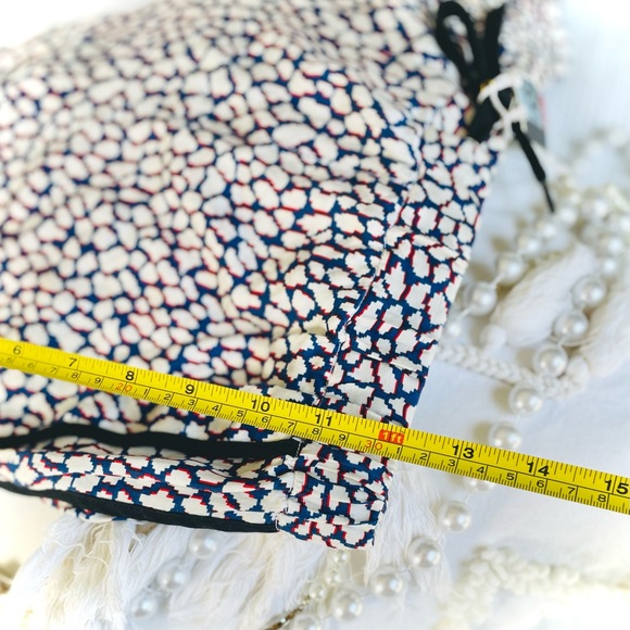 SOLDโจMads Nรธrgaard | M/L | Silk Pixel Popo Black Red Blue Drawstring Shorts NWOT - Picture 5 of 13